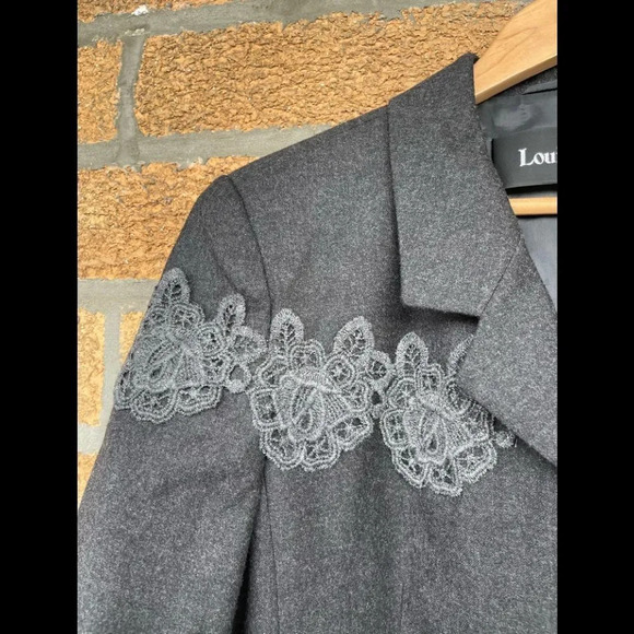 Louis Feraud Virgin wool floral embroidery jacket size 12 - Picture 5 of 13